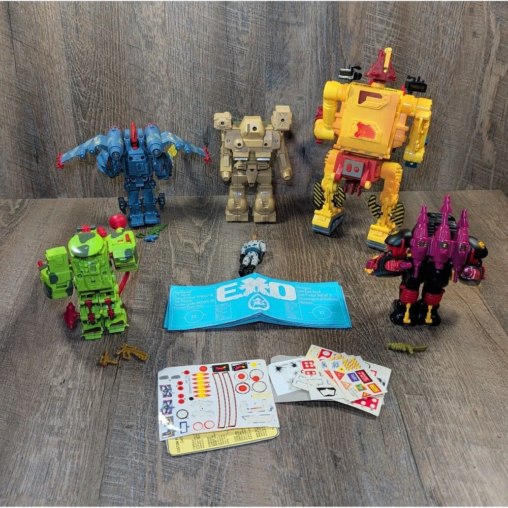Exo-Squad Lot Playmates JT Marsh Alec Deleon Maggie Weston Captain Avery E Frame
